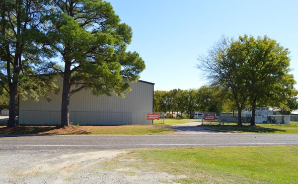 2810 N FM 17, Alba, TX 75410
